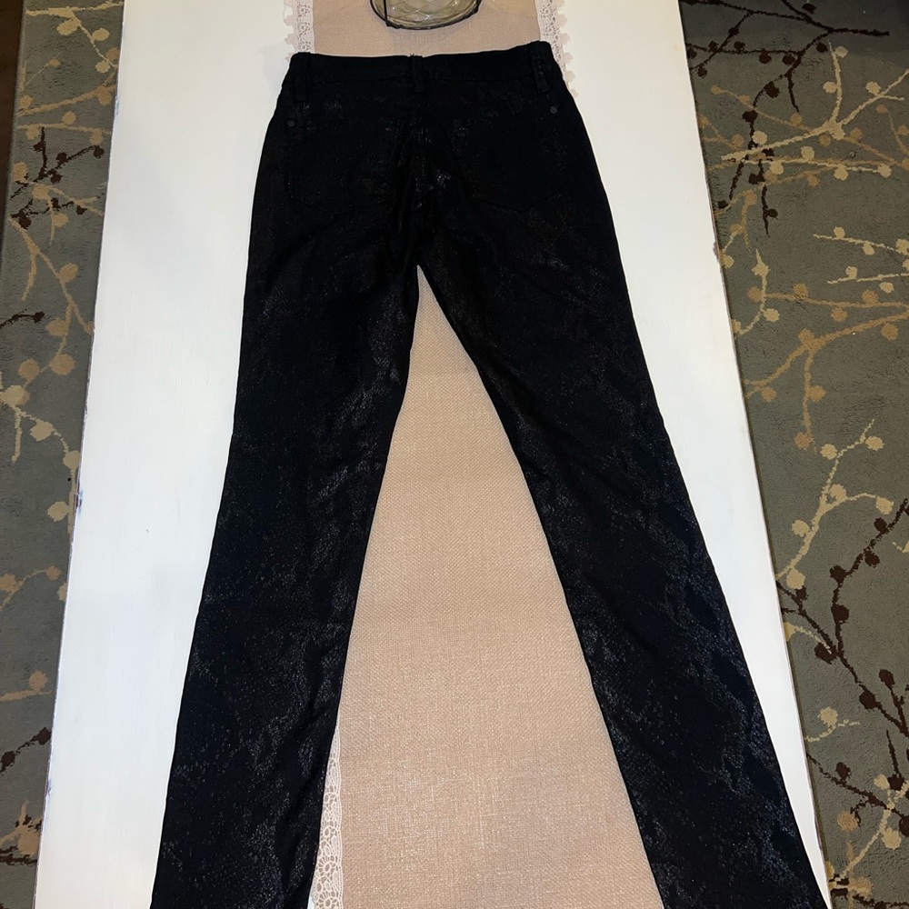 Snakeskin Print Skinny Pants - Picture 5 of 12